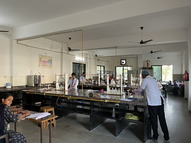 Shri. K. R. Pandav Institute of Pharmacy Nagpur Labs photo 13