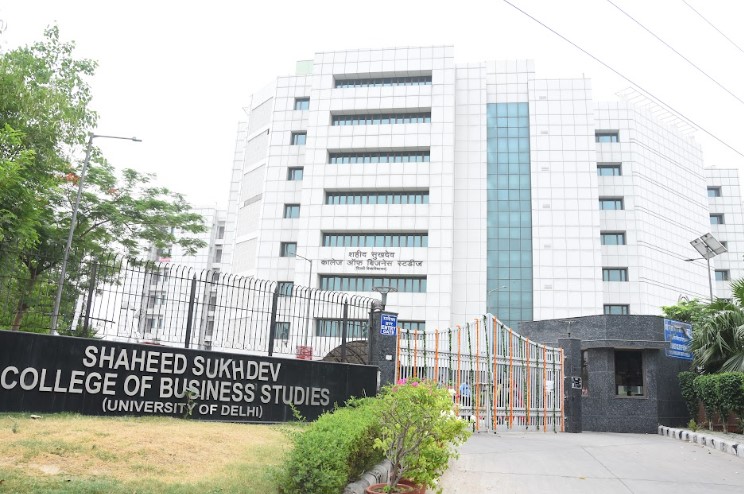 Shaheed Sukhdev College of Business Studies Academic building and campus photo 14