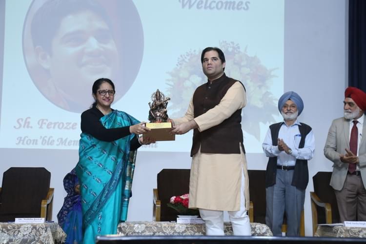 Mehr Chand Mahajan Dayanand Anglo Vedic College for Women Chandigarh Events photo 17