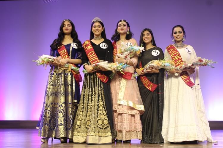 Mehr Chand Mahajan Dayanand Anglo Vedic College for Women Chandigarh Events photo 43