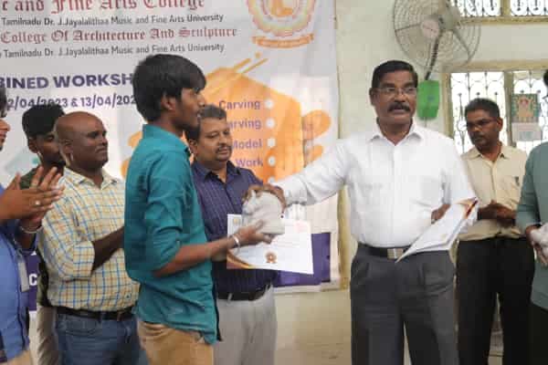 Sri Annai Kamakshi Music and Fine Arts College Chennai Prizes photo 6