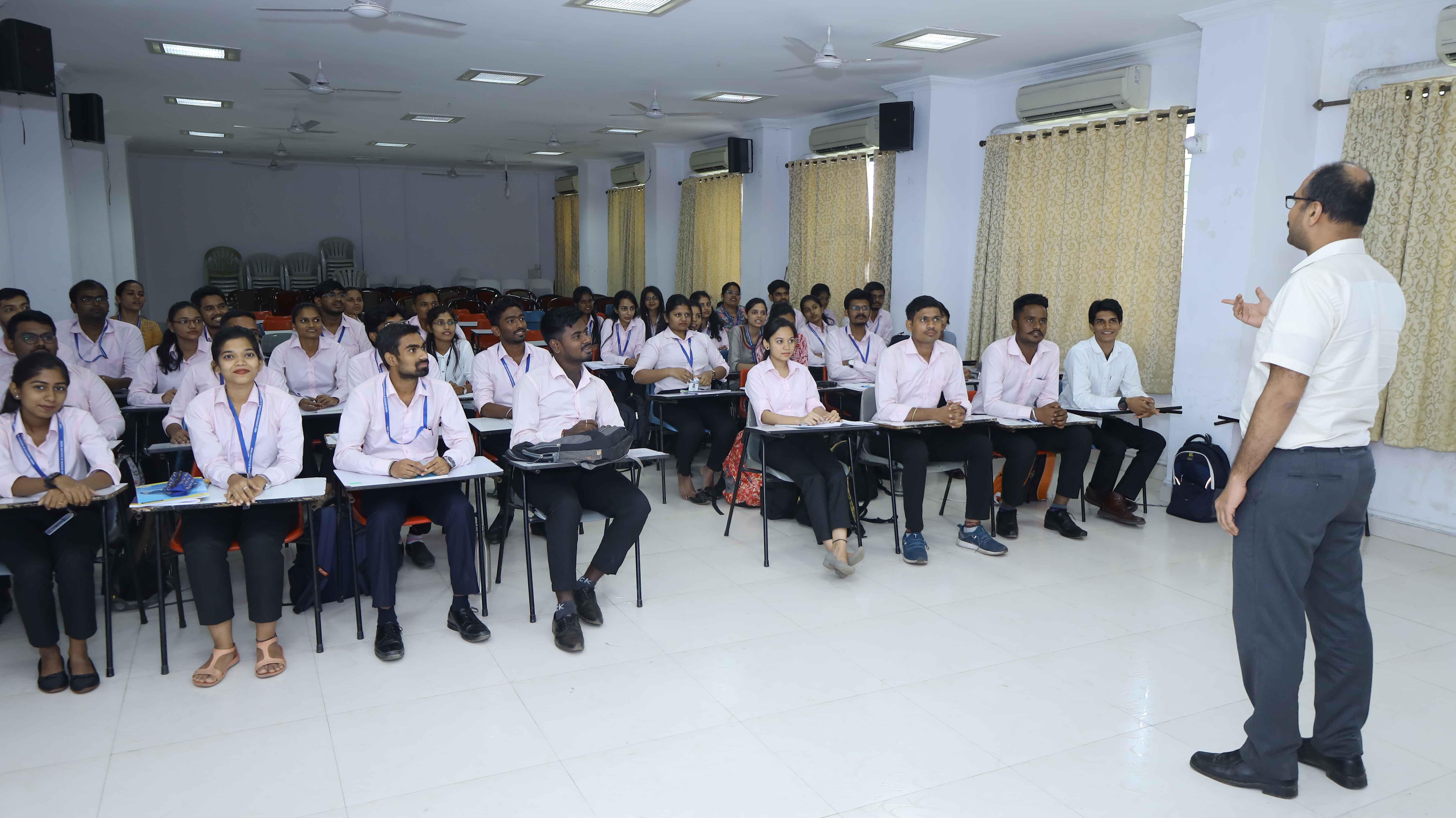 Indira Institute of Business Management Sanpada Campus with Facilities photo 27