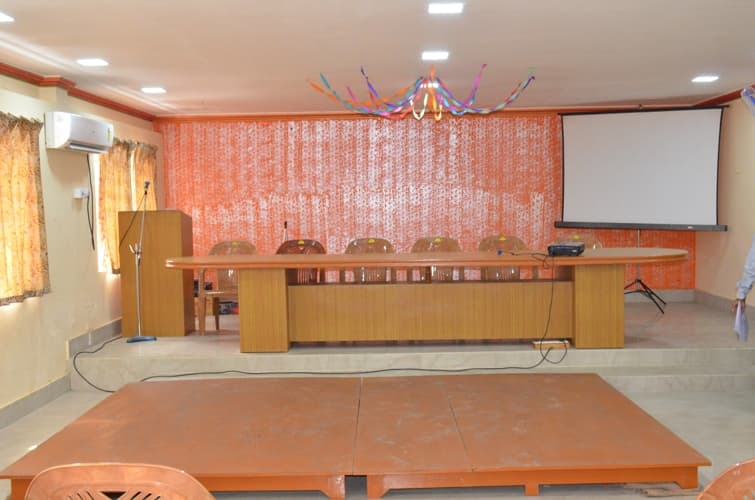Kingston School of Management and Science Kolkata Conference Hall photo 8