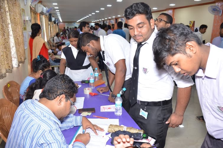 Kingston School of Management and Science Kolkata Blood Donation Camp photo 12