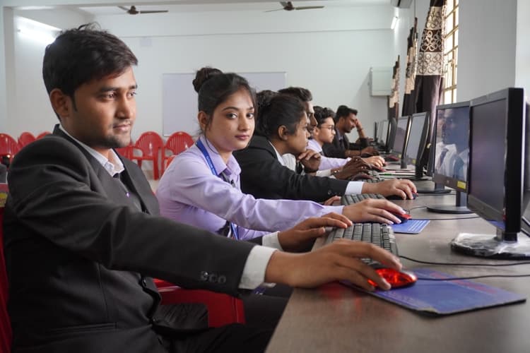 Kingston School of Management and Science Kolkata Campus Life photo 13