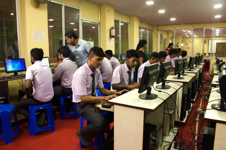 Kingston Polytechnic College Kolkata Facilities photo 7