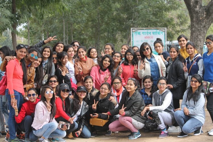 Sant Hirdaram Institute of Management Bhopal Shimla Tour photo 12