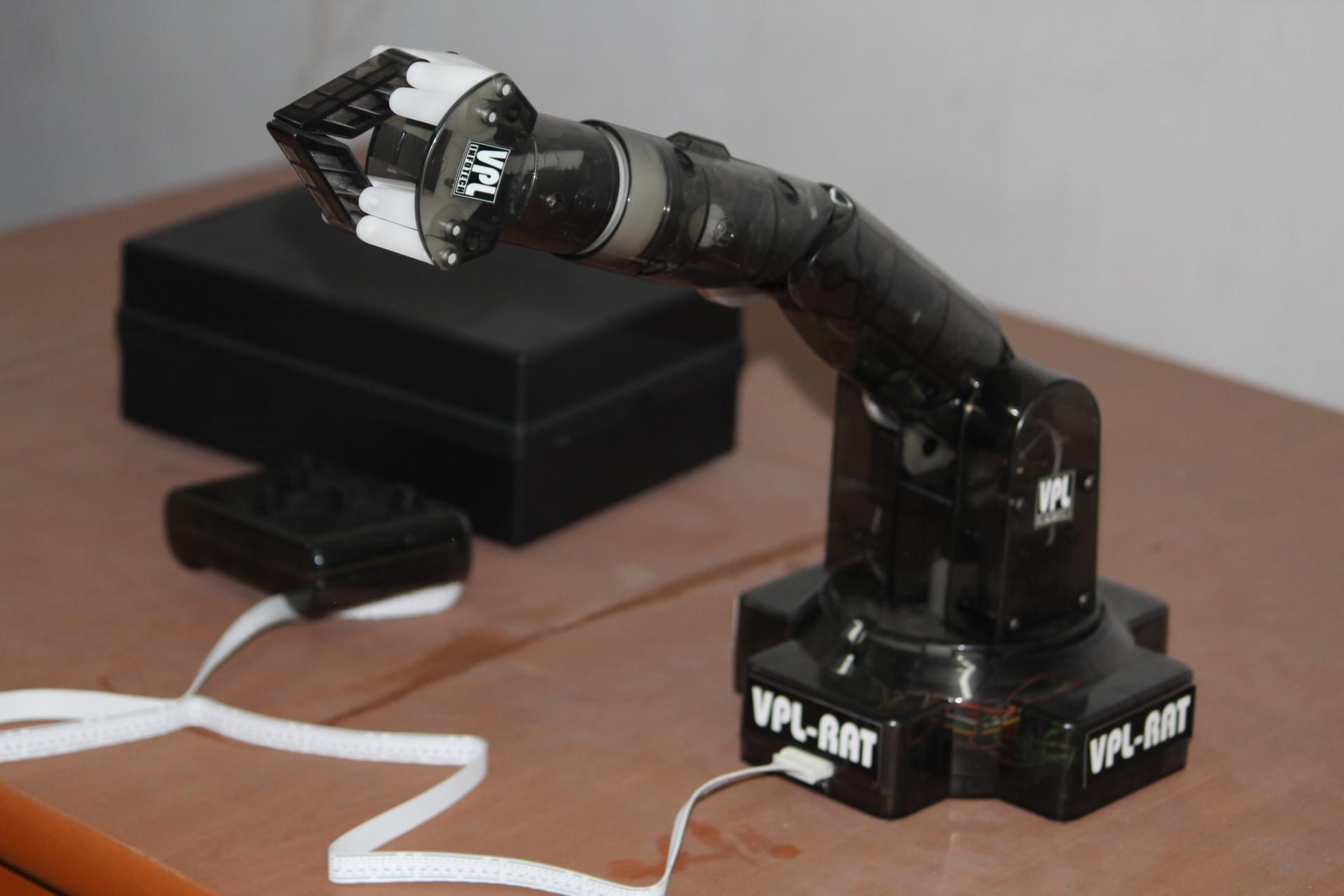 Chaibasa Engineering College, Techno India Group laboratories photo 9