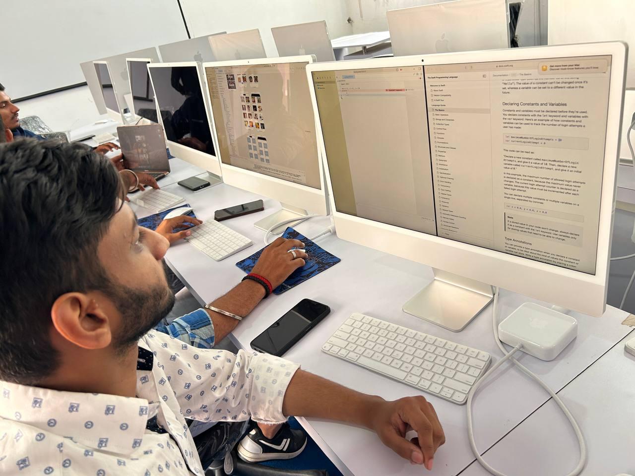 WCTM Apple Lab photo 15