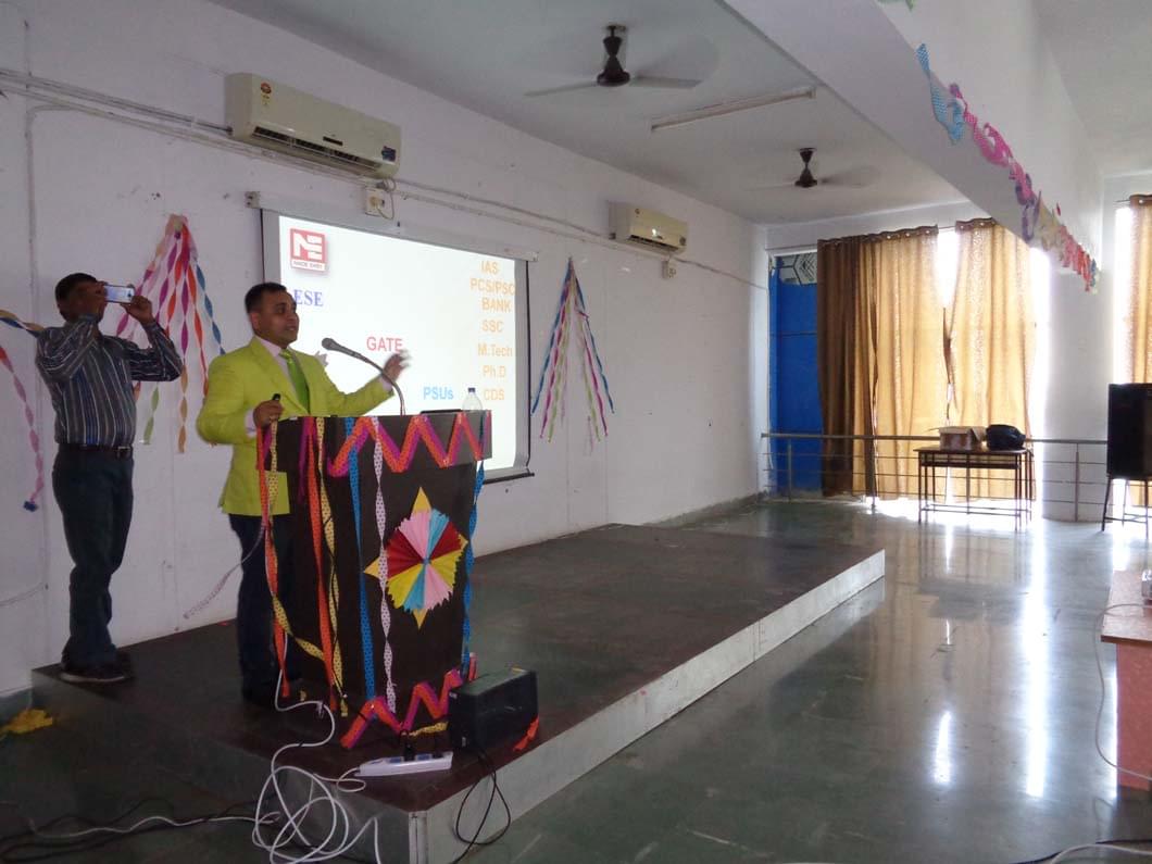 VNS Group of Institutions, Faculty of Engineering Bhopal Event photo 10