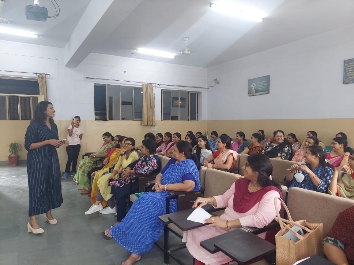 S.S. Jain Subodh Girls P.G. College Jaipur Red Ribbon club photo 7