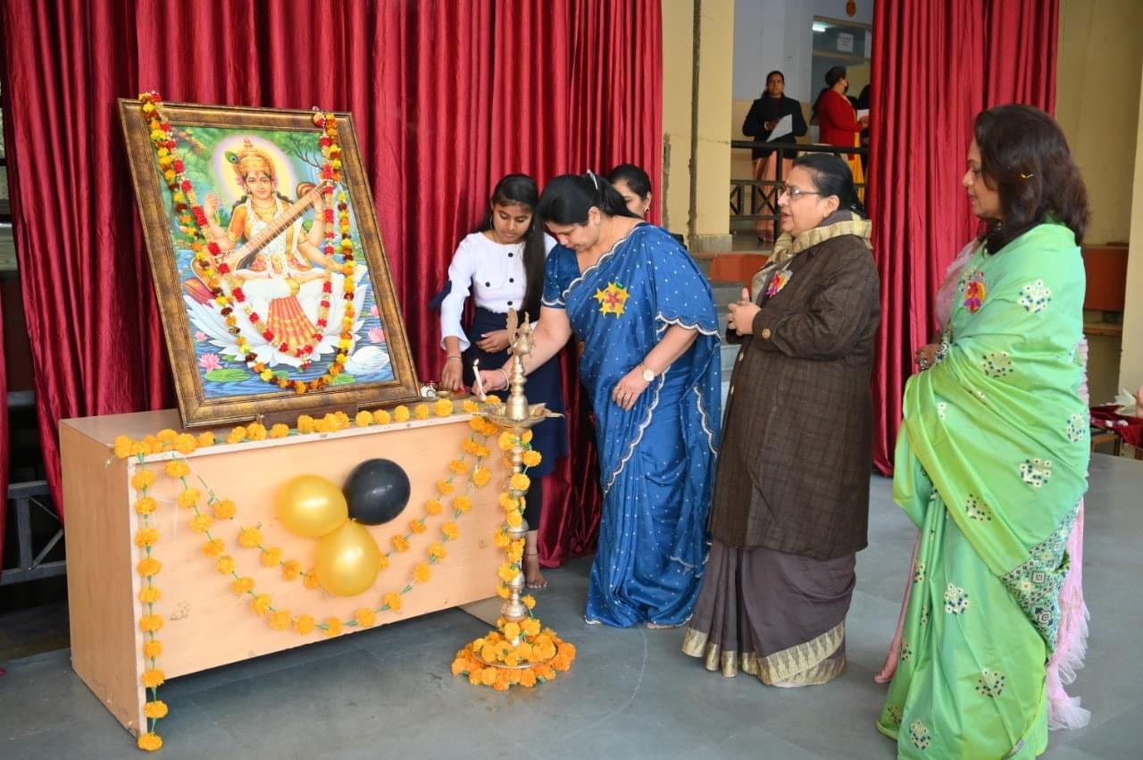 S.S. Jain Subodh Girls P.G. College Jaipur Fresher’s Party photo 2