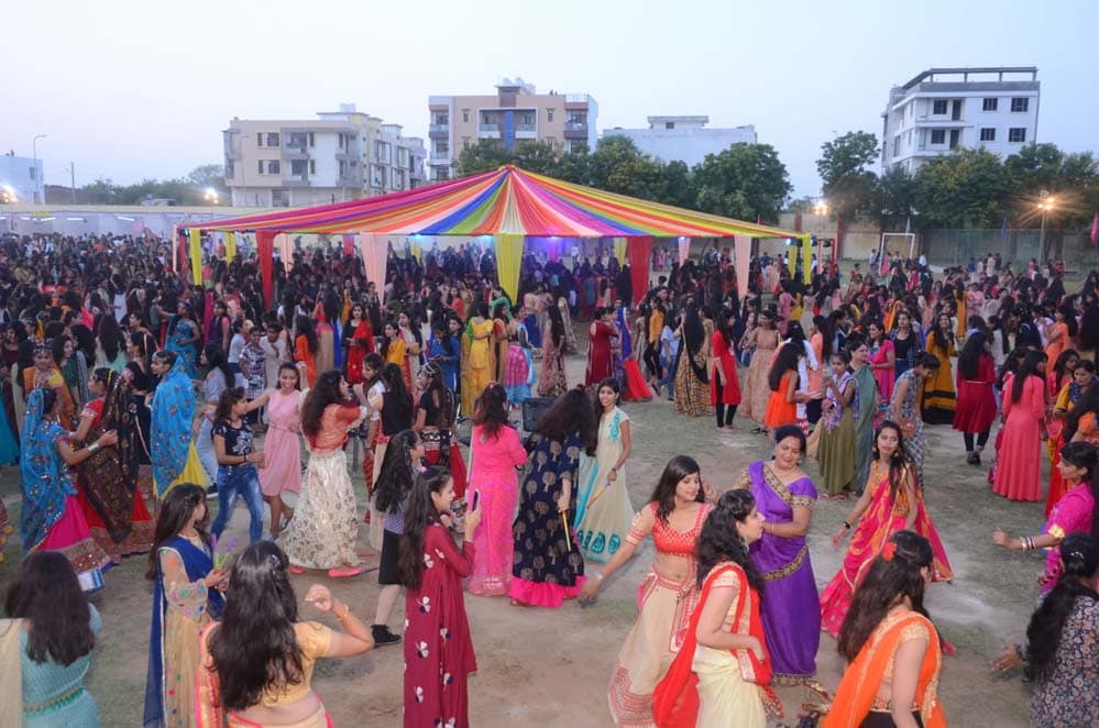 S.S. Jain Subodh Girls P.G. College Jaipur Dandiya photo 4