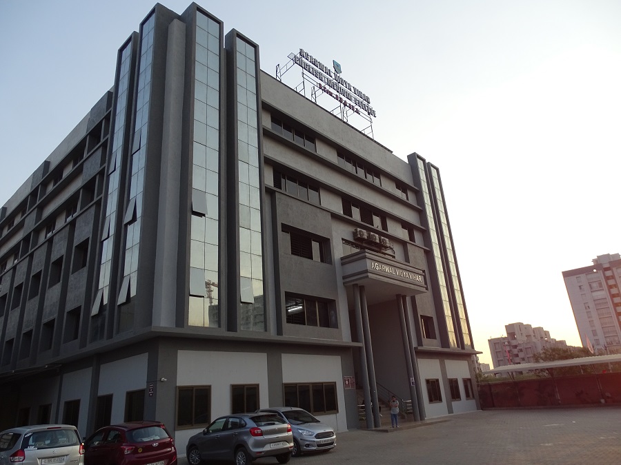 Agarwal Vidya Vihar English Medium College Surat Campus photo 3