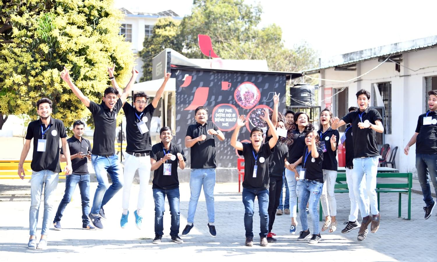 Amrapali University Haldwani hostel photo 28