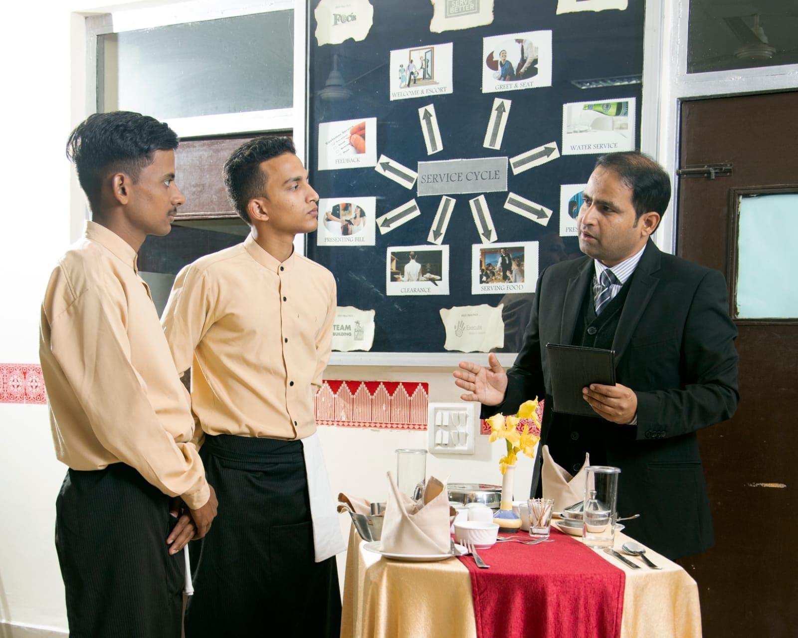 Amrapali University Haldwani hostel photo 46