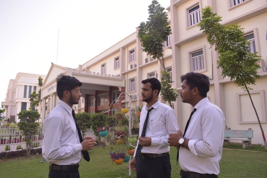 Gopal Narayan Singh University Campus photo 7