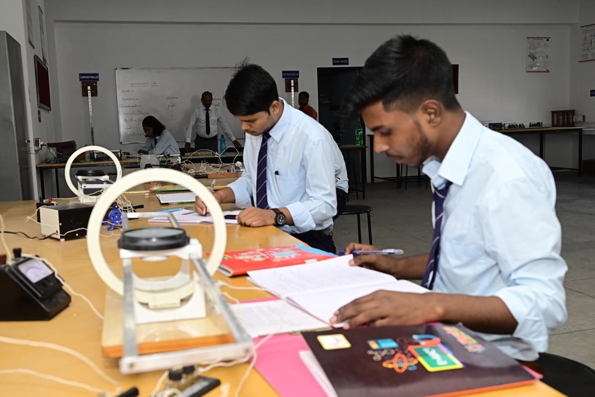Bansal Institute of Engineering and Technology Lucknow Labs & Library photo 12