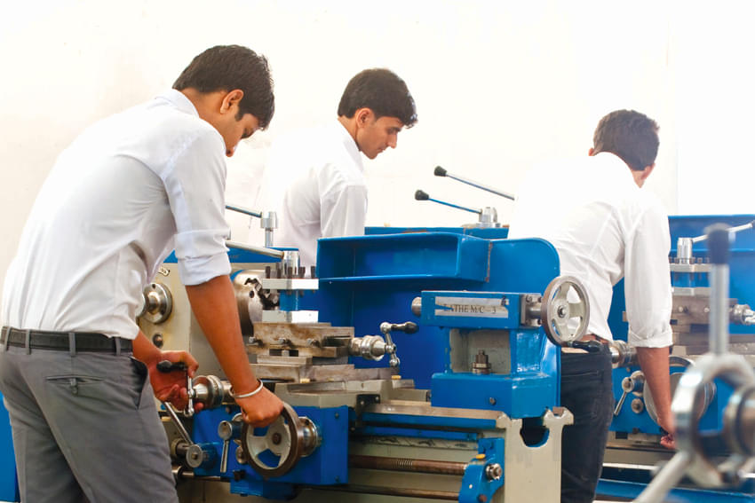 Apex University Jaipur Campus photo 2