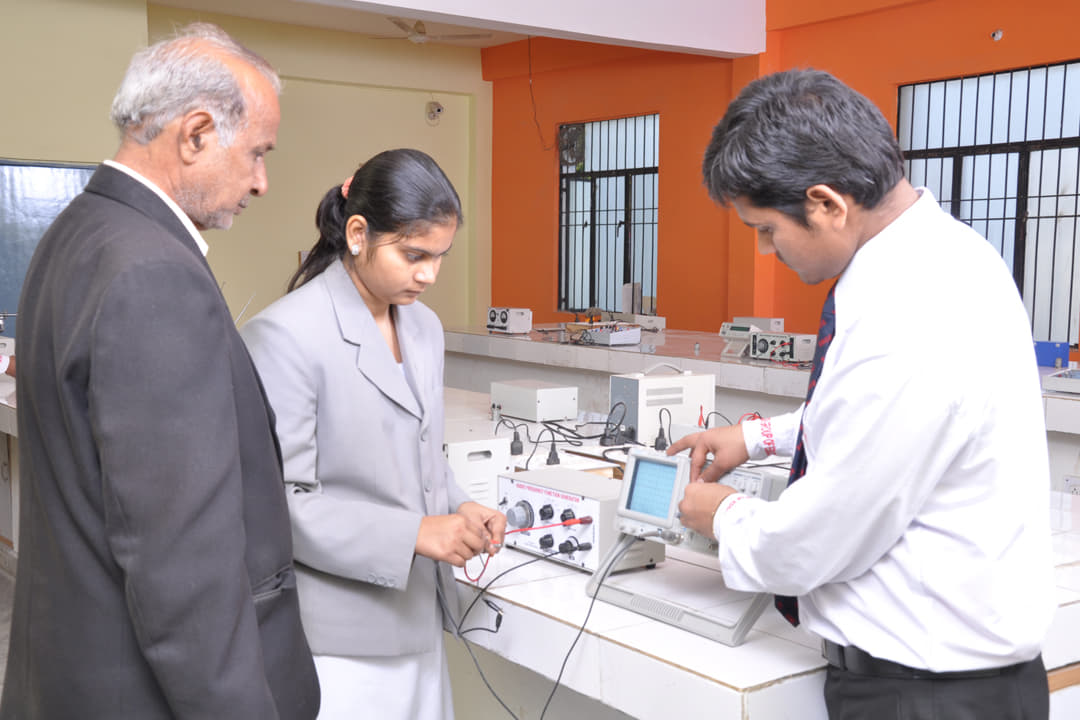 Shubham University Bhopal Infrastructure photo 5