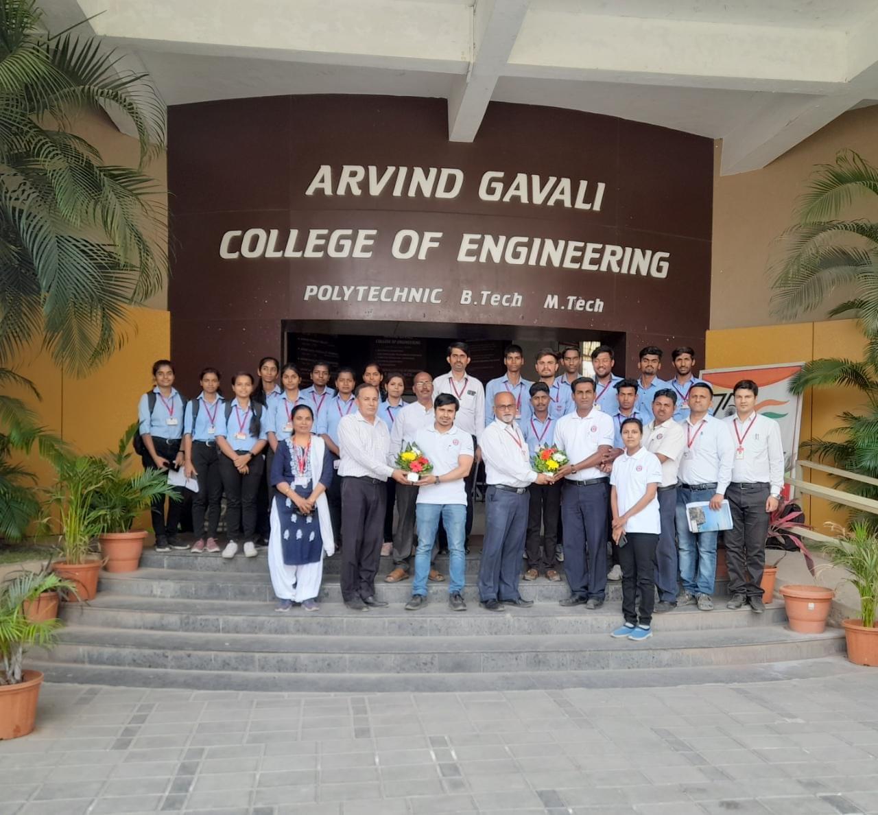 Arvind Gavali College of Engineering Satara Extra Curriculars photo 8