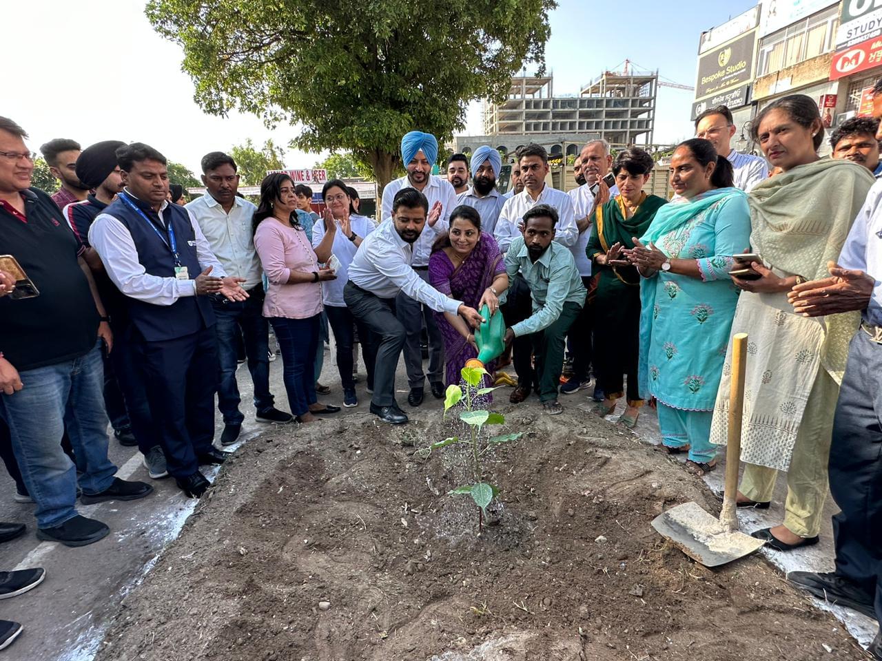 Max Institute of Medical Education New Delhi Extra Curriculars photo 5