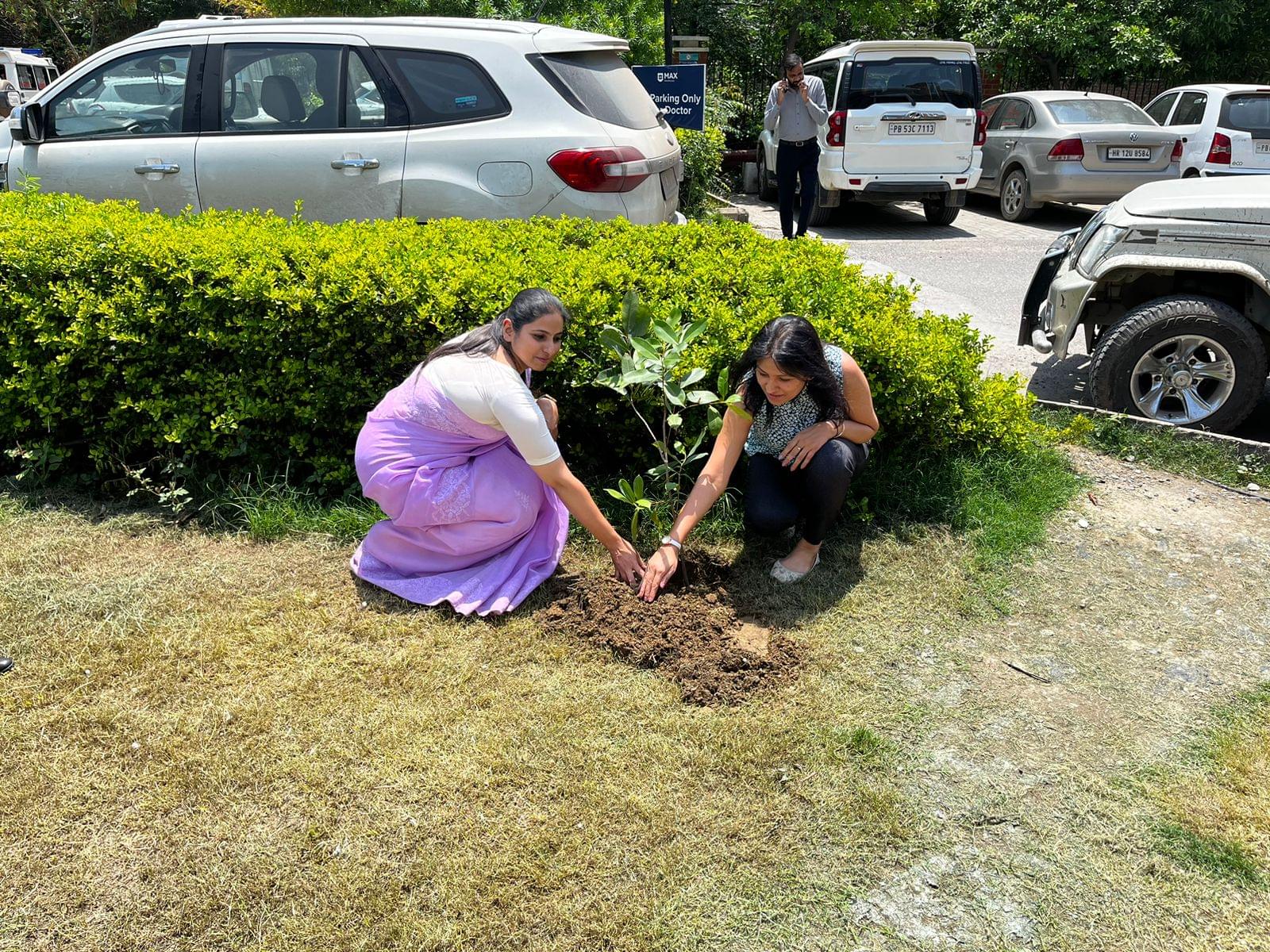 Max Institute of Medical Education New Delhi Extra Curriculars photo 11