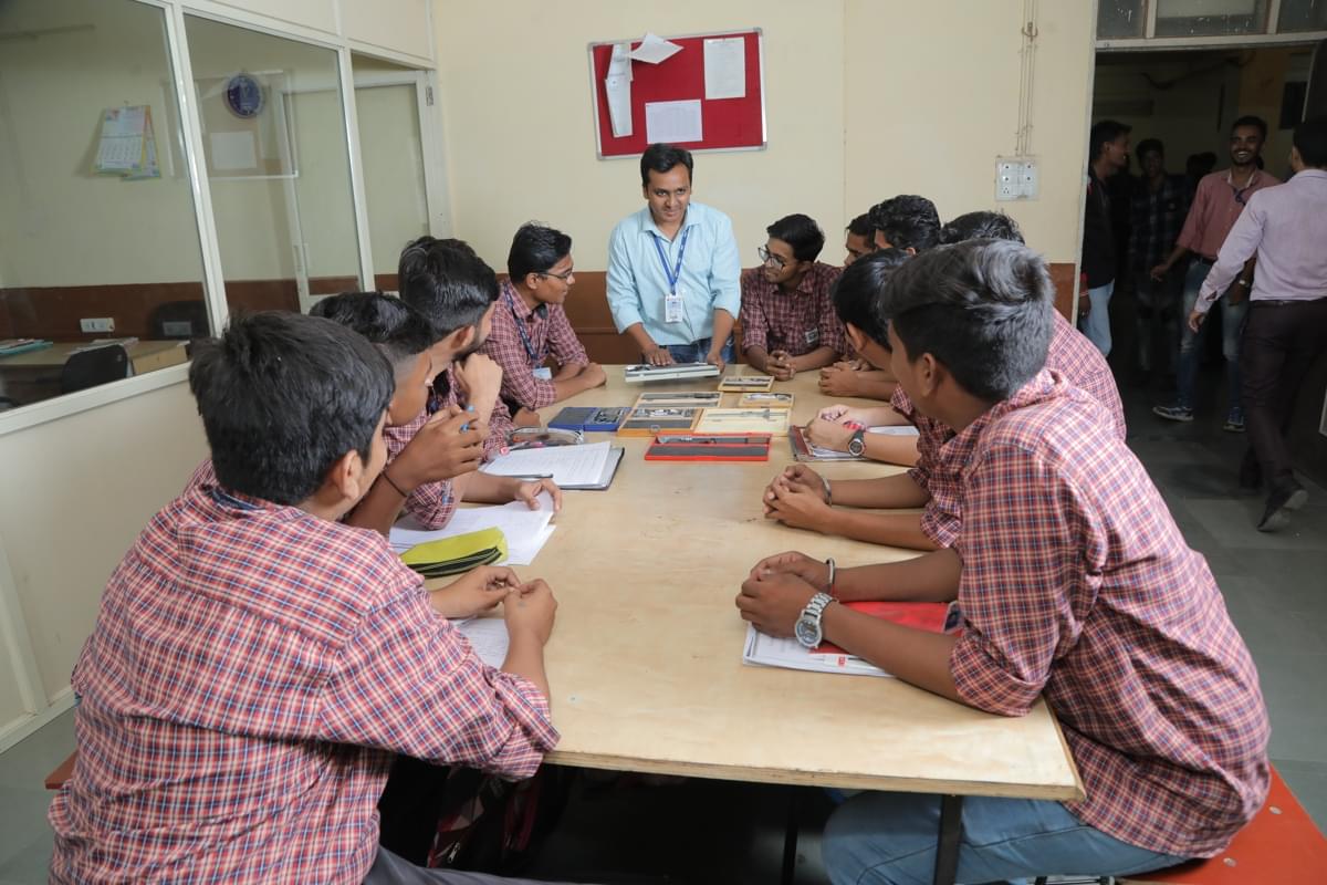 Bhagwan Mahavir University Surat Campus photo 13