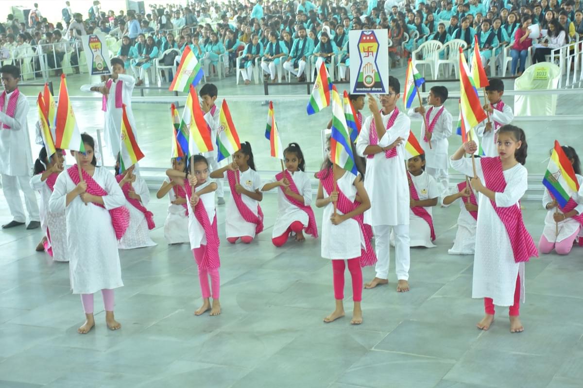 Bhagwan Mahavir University Surat 2nd Convocation photo 3