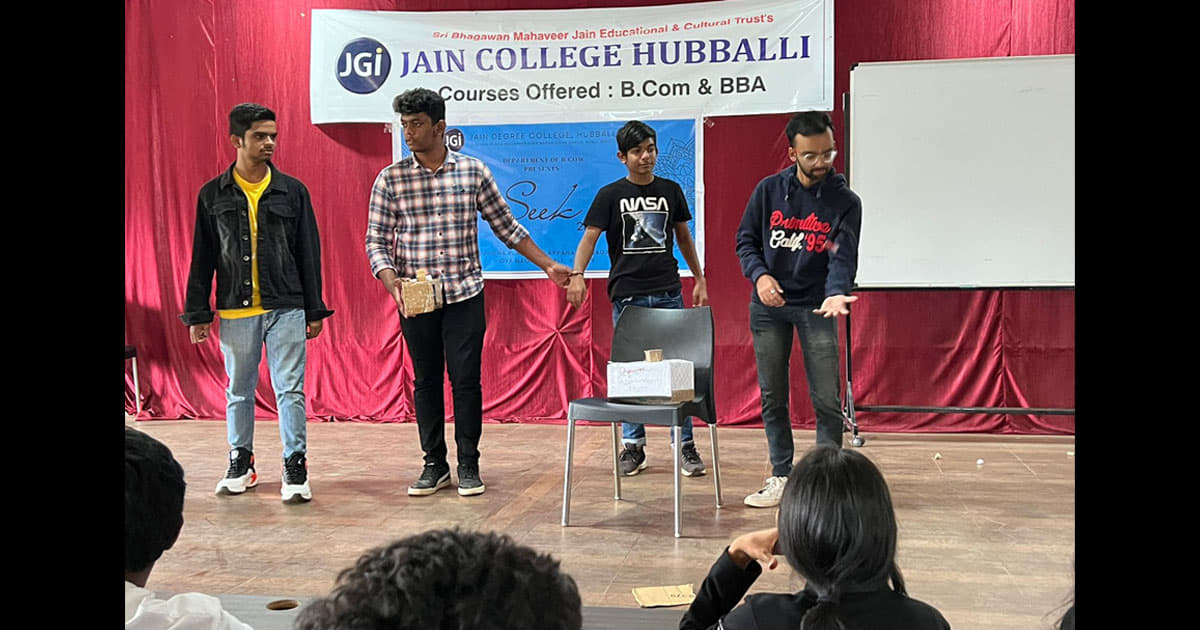 Jain College Hubli Orientaton by Super Seniors BCom photo 4