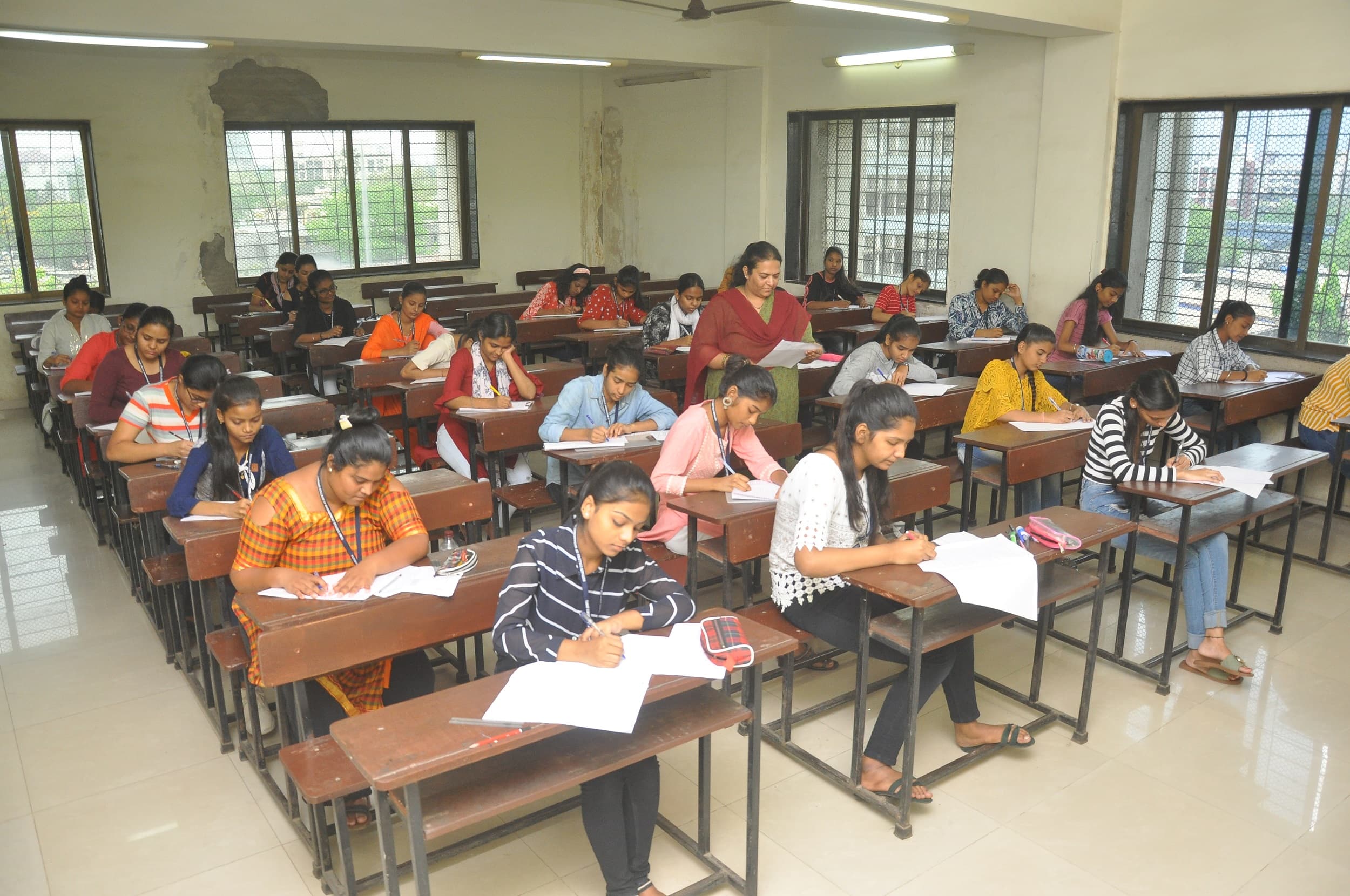 Amar Shaheed Hemu Kalani Yadgar Mandal (ASHKYM) Class-Room photo 11