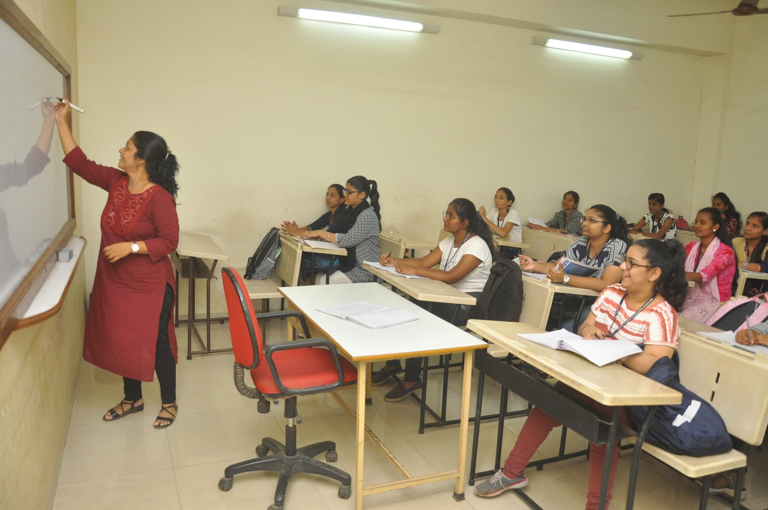 Amar Shaheed Hemu Kalani Yadgar Mandal (ASHKYM) Class-Room photo 9