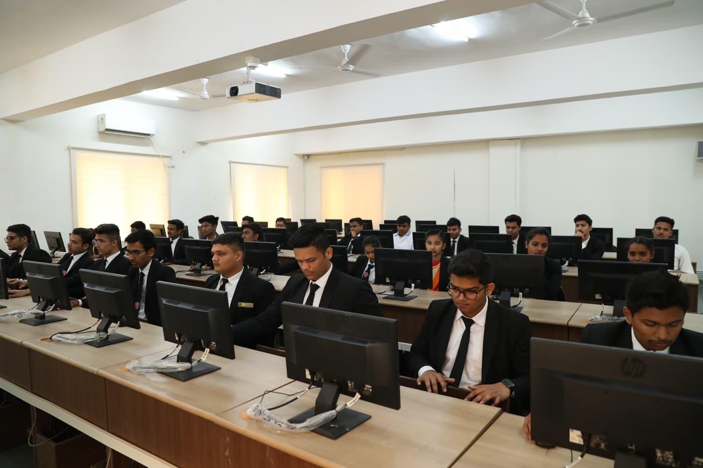 State Institute of Hotel Management Sidhpur Library and Computer Lab photo 39