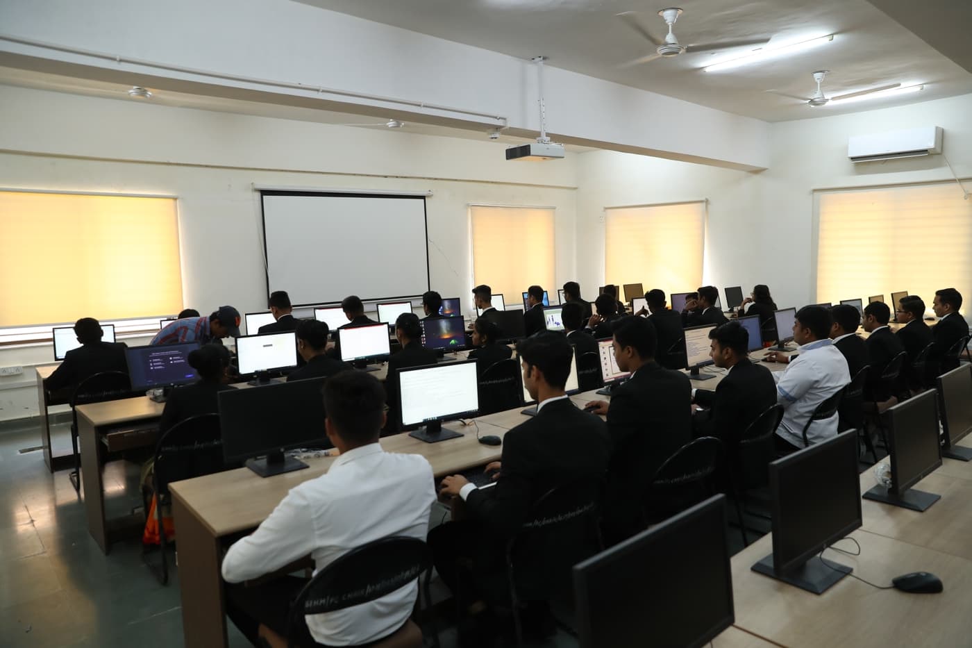 State Institute of Hotel Management Sidhpur Library and Computer Lab photo 43