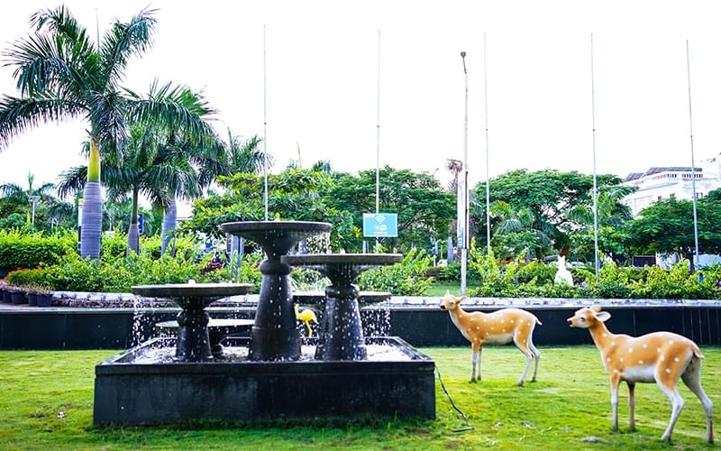 Kalinga University Raipur Academic Building photo 20