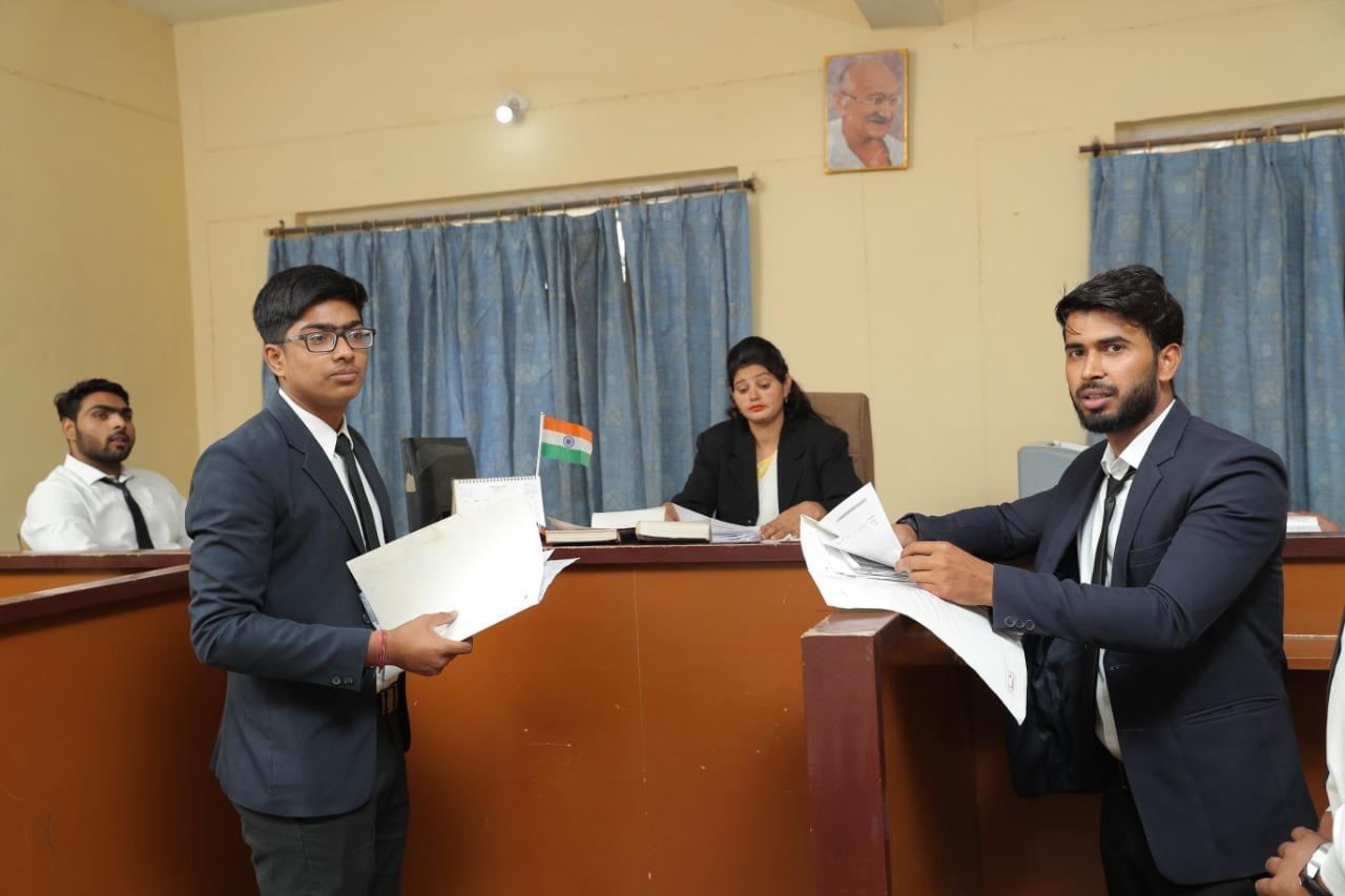 Shri Girraj Maharaj College Mathura Campus photo 14