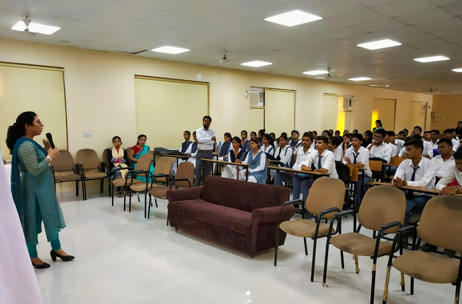 Shri Girraj Maharaj College Mathura Training & Placement photo 1