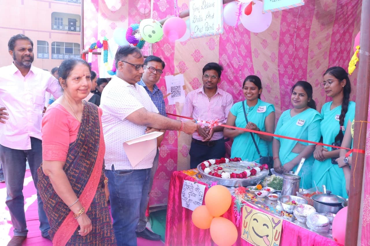 Shri Girraj Maharaj College Mathura Children Day photo 5