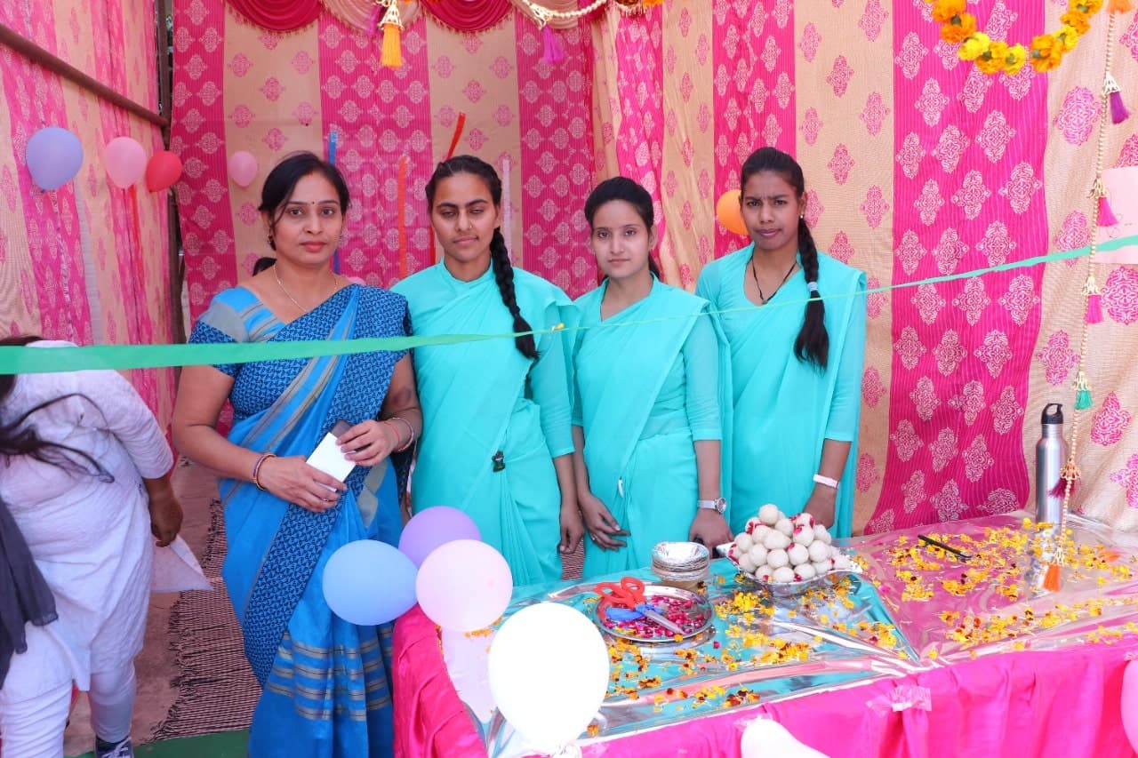 Shri Girraj Maharaj College Mathura Children Day photo 14