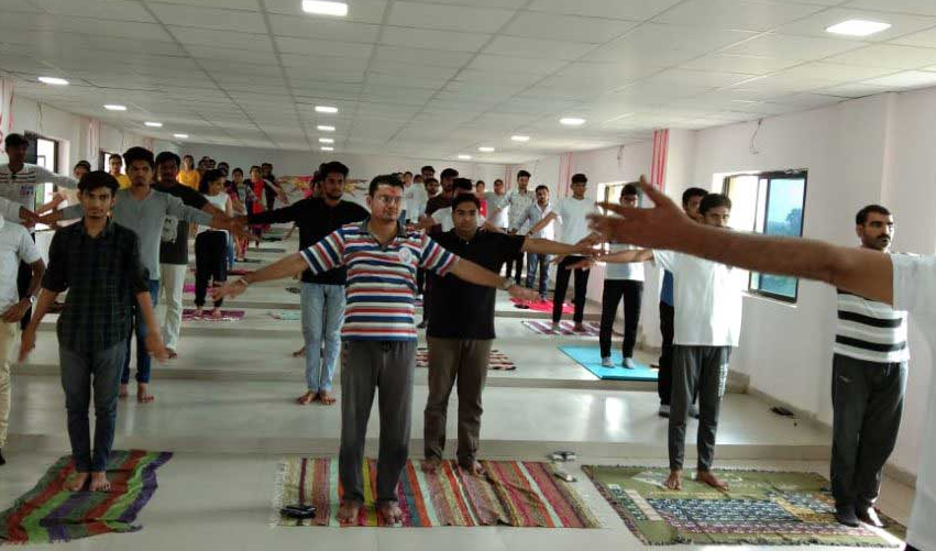 Saraswati Institute of Pharmaceutical Sciences Gandhinagar Students Life photo 1