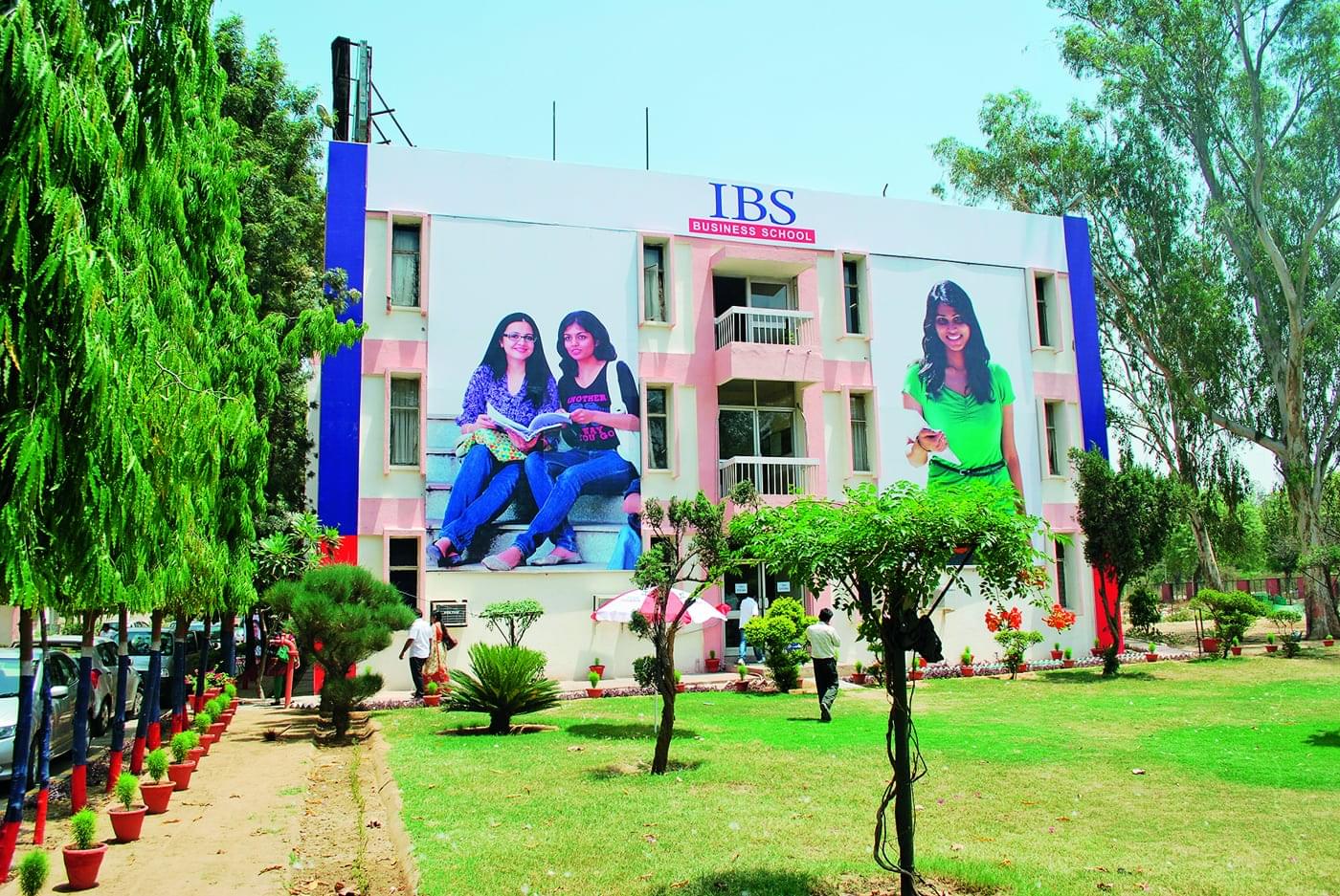 IBS Gurgaon Campus Building photo 5