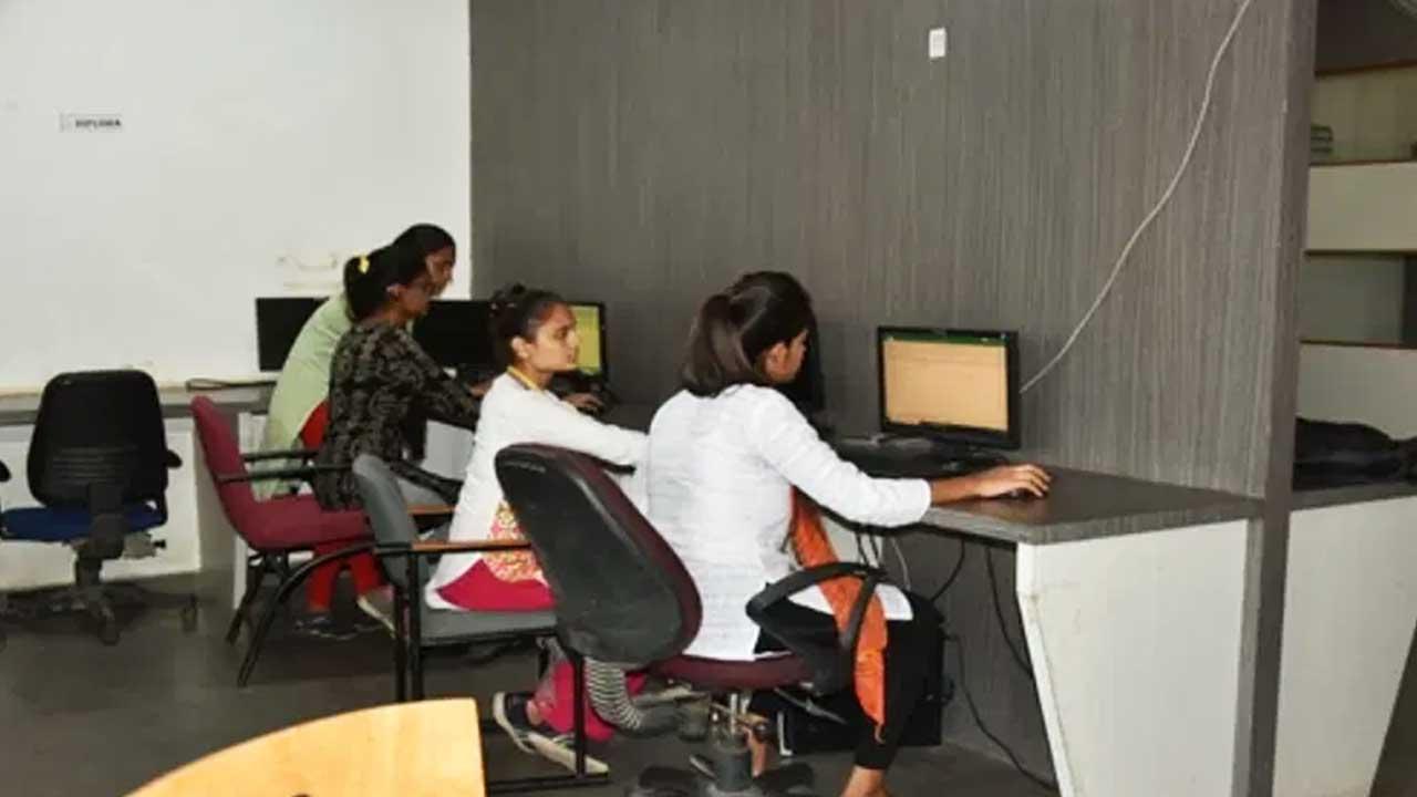 Gokul Global University powered by Sunstone Sidhpur Campus photo 3
