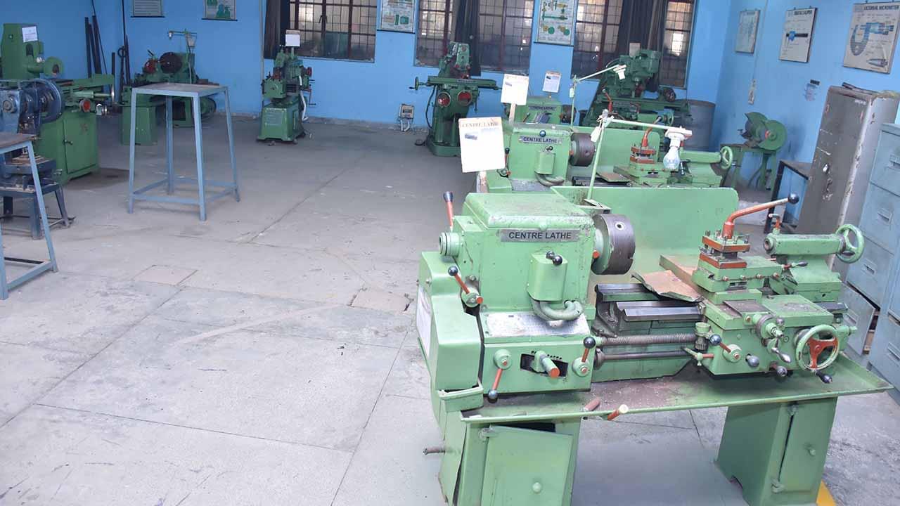 Lingaya's Vidyapeeth (Deemed to be University) powered by Sunstone Faridabad Campus photo 1