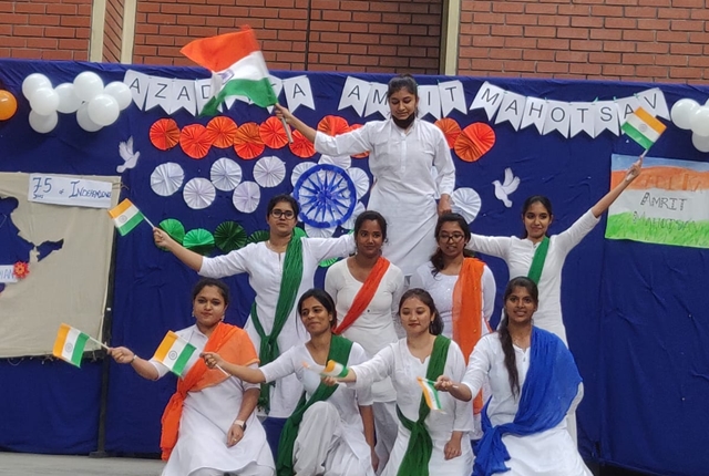 Bishop Cotton Women's Christian College Bangalore 75th Independence day celebration photo 2