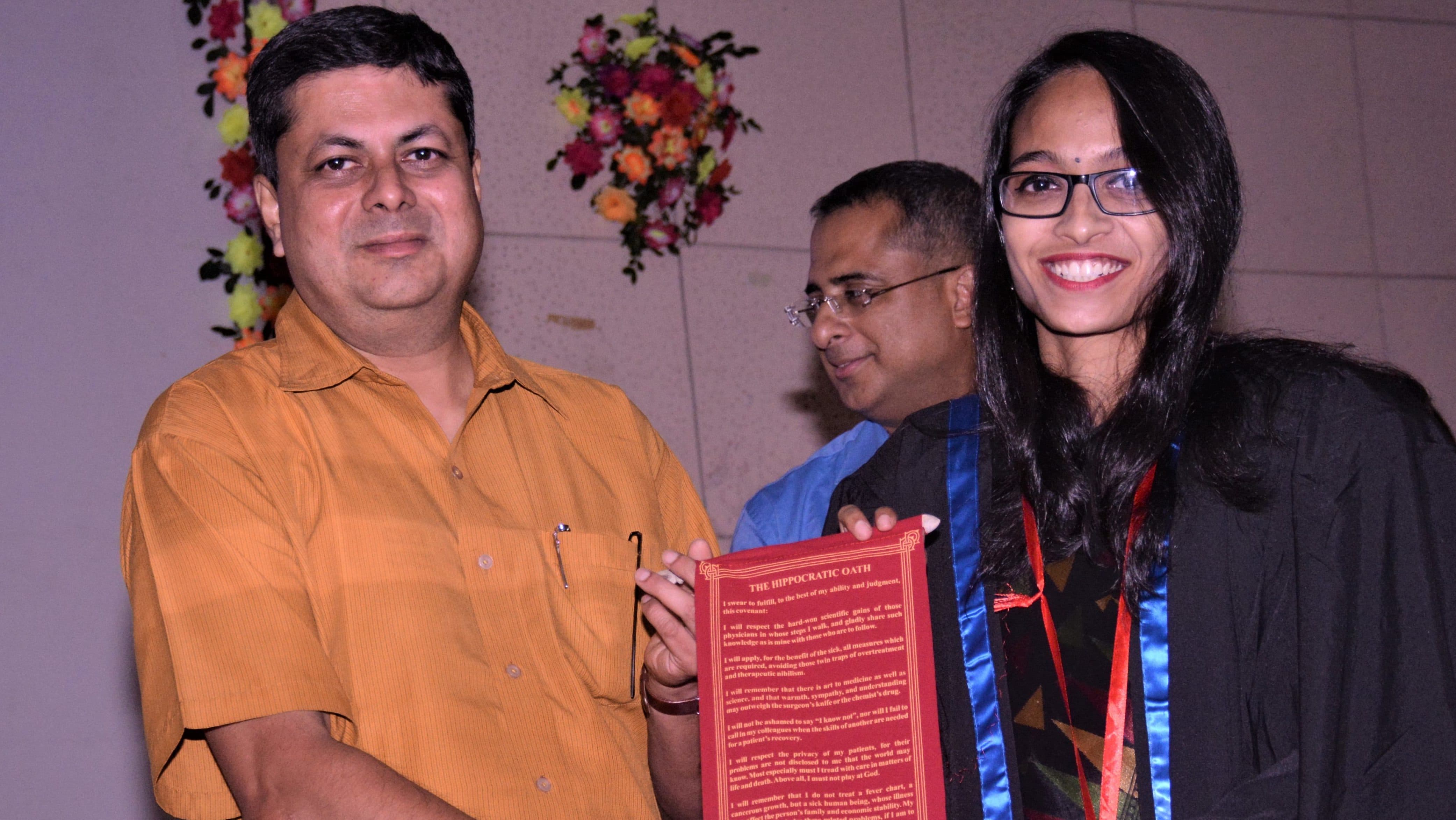 Haldia Institute of Dental Sciences and Research Medinipur Convocation photo 2