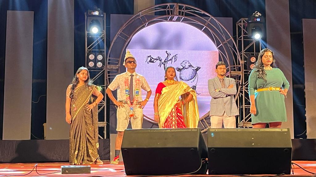 Haldia Institute of Dental Sciences and Research Medinipur Annual Fest photo 2