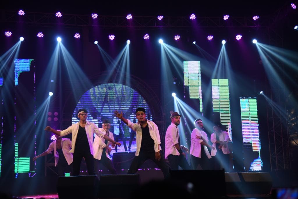 Haldia Institute of Dental Sciences and Research Medinipur Annual Fest photo 4