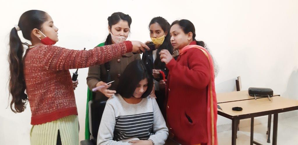 Kanya Mahavidyalaya Jalandhar Extra Curriculars photo 7