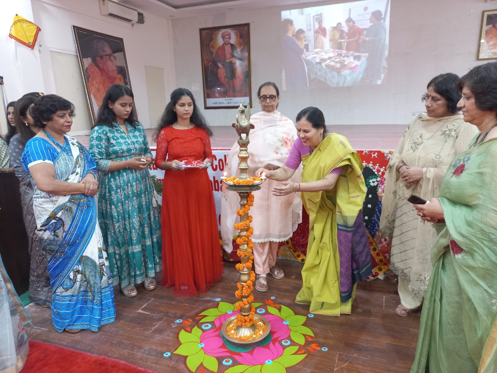 KL Mehta Dayanand College for Women Faridabad Teej Utsav photo 1