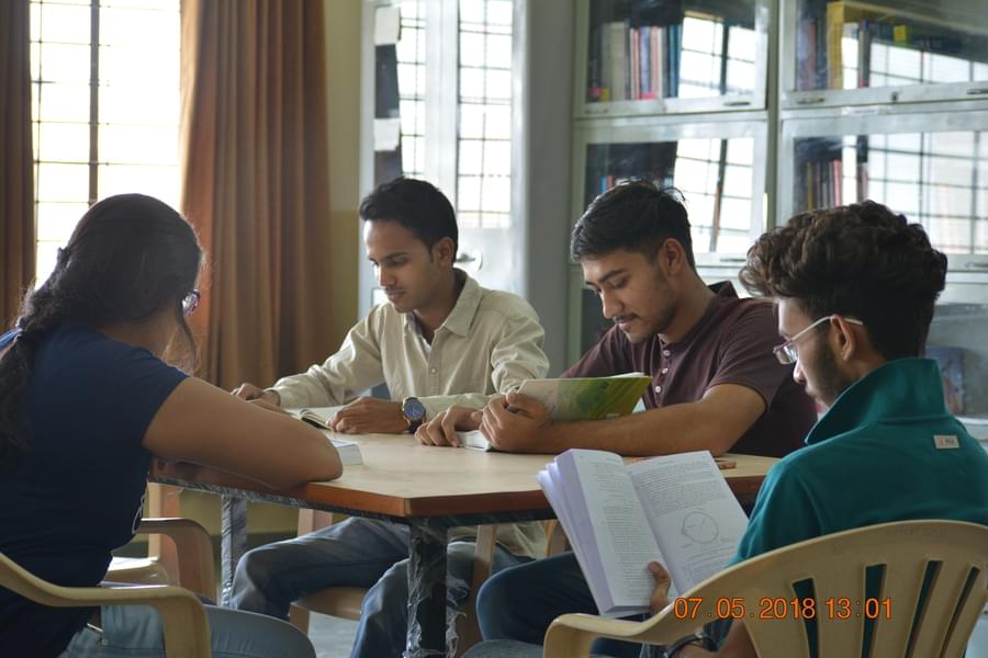 Marathwada Mitra Mandal’s Institute of Environment & Design’s College of Architecture Pune Campus photo 3